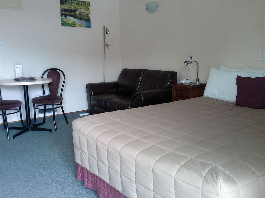 Hotel Highpark Motor Inn 17