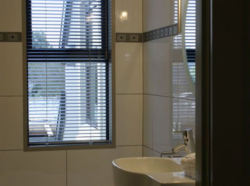 Athena Motel & Apartments