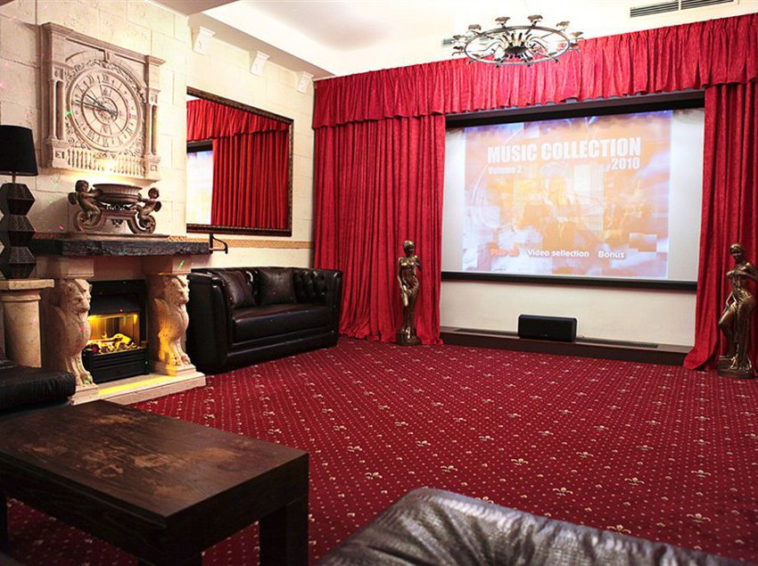 Triumph Palace Boutique Hotel 5