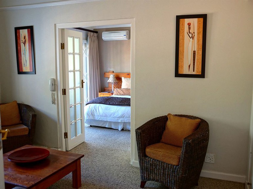 Pension Wild Olive Guest House 5