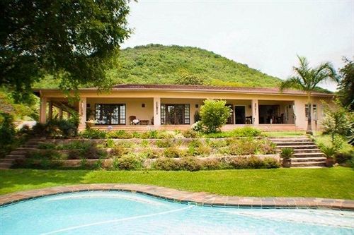 Pension Abangane Guest Lodge 1