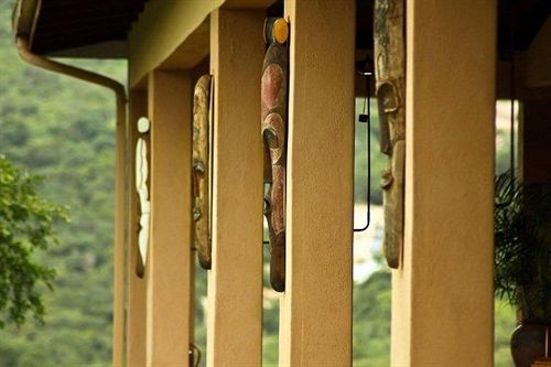 Pension Abangane Guest Lodge 11