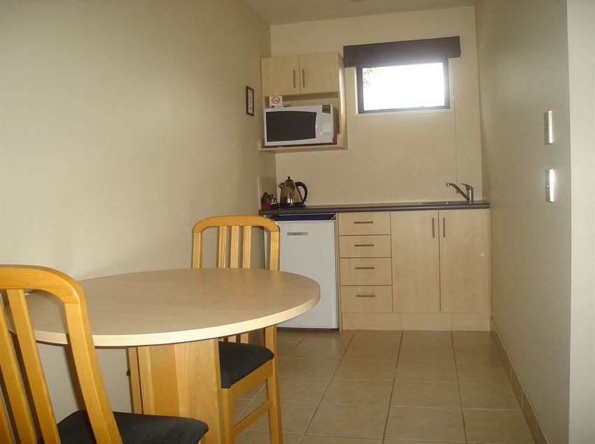 Central Gold Motel Cromwell 12