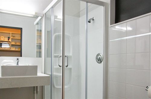 Motel 83 By The Sea Motor Lodge 6