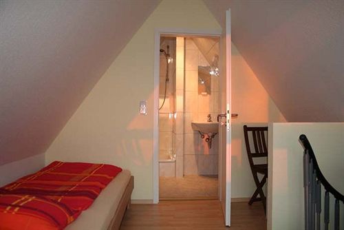 Hotel Privatzimmer Bellevue 11