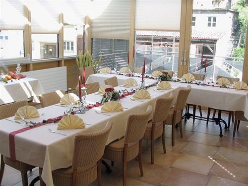 Landgasthof & Land-gut-hotel Zur Rose 6