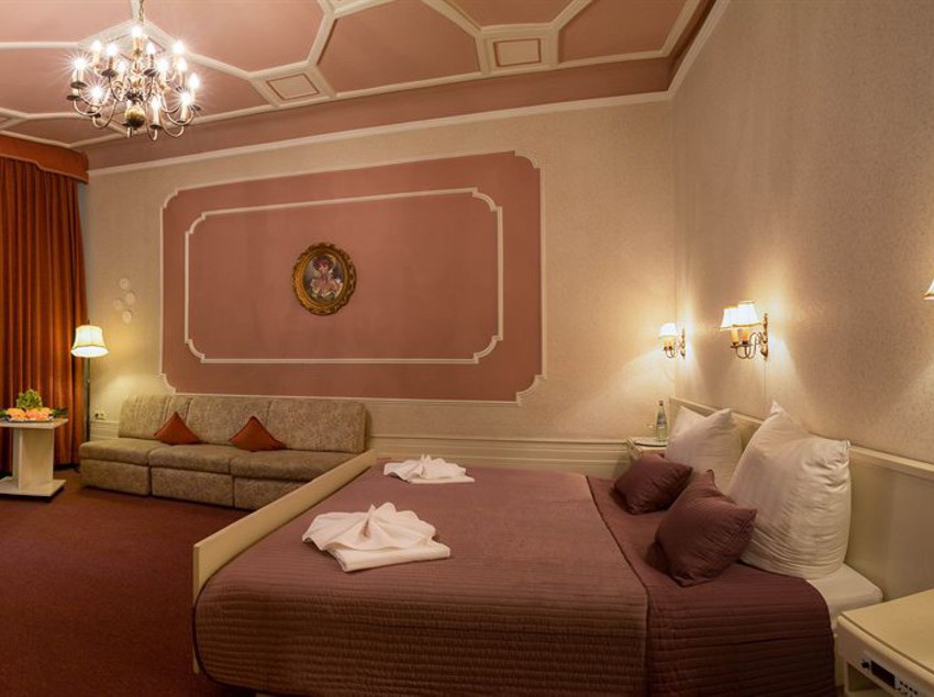 Hotel Wittelsbach am Kurfürstendamm 8