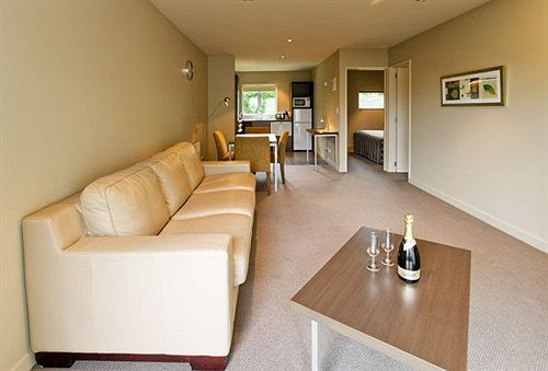 Airport Christchurch Motel 5