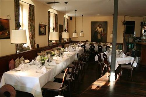 Hotel Zur Alten Brücke 14