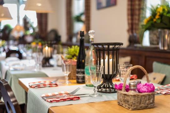 Hotel Zur Alten Brücke 5