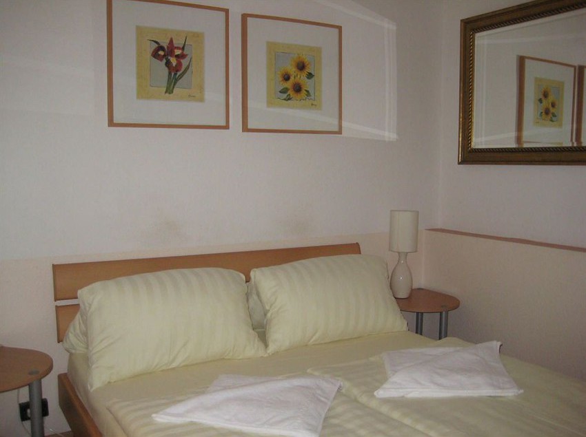 Hotel Waizenegger 18