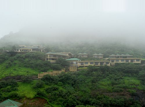 Hotel Upper Deck Resort 12