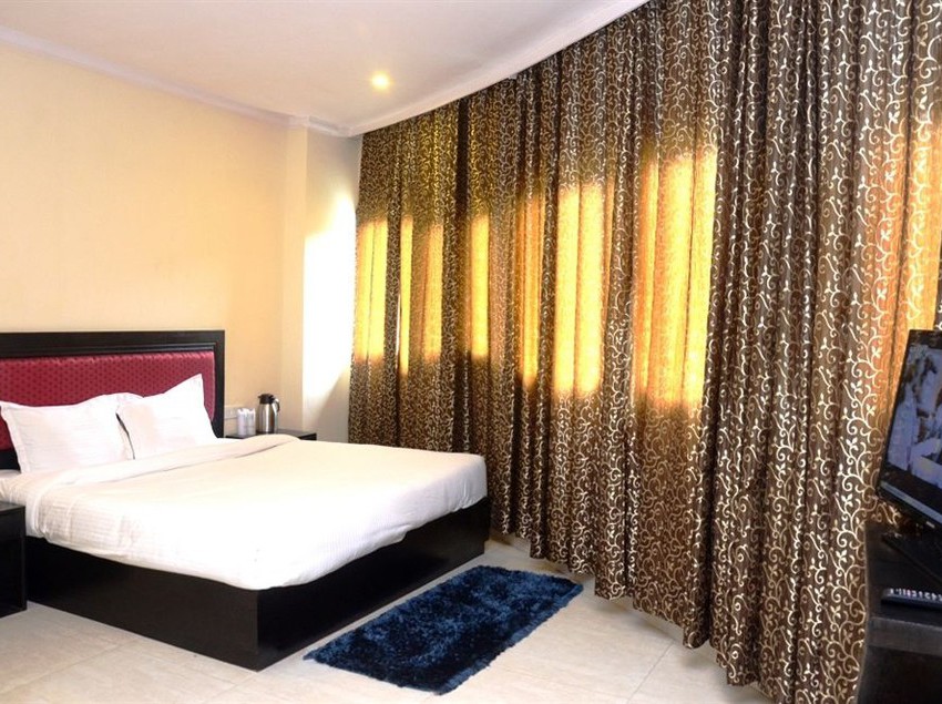 Hotel Ck International 4