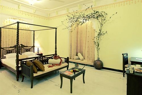 Hotel Jaisingh Garh - A Boutique 9