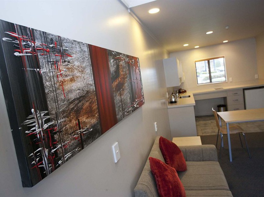 Aubyn Court Spa Motel 3