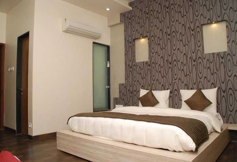 Hotel Sai Miracle Inn 4