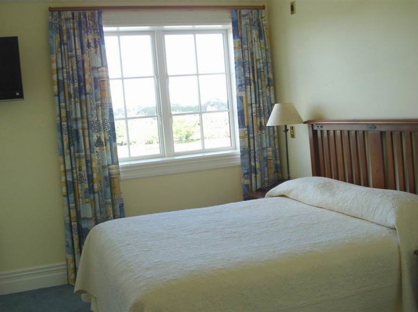 Hotel Sarnia Park Boutique Lodge 8