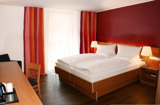 Hotel Franz Stadt- Und Tagungs 11