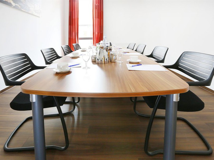 Hotel Franz Stadt- Und Tagungs 9