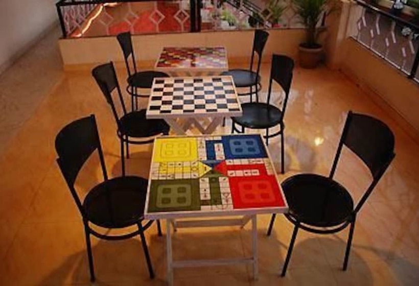 Hotel Krishna Continental 11