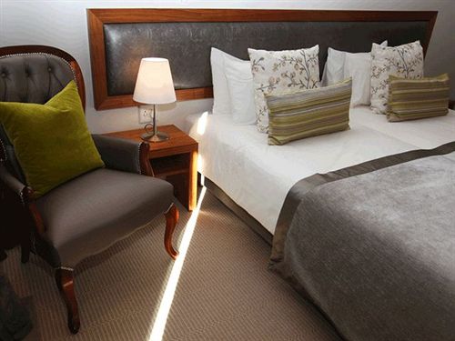 Hotel Cascade Country Manor 8