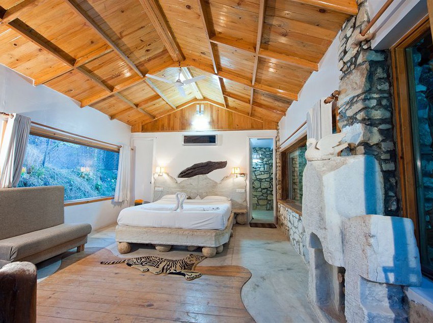 Hotel Loha Garh Fort Resort 12