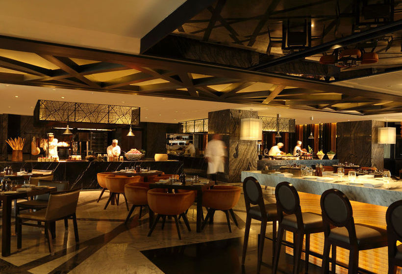 Hotel Hyatt Regency Gurgaon 12