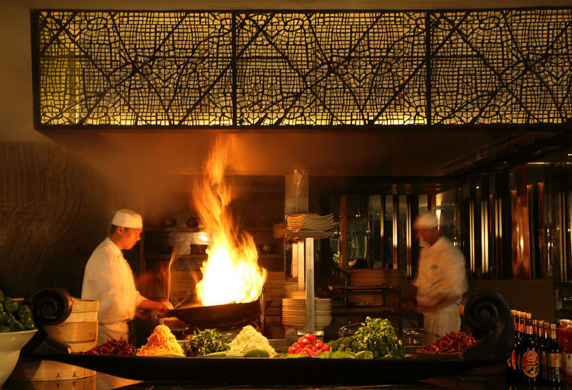 Hotel Hyatt Regency Gurgaon 14