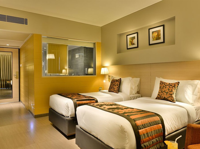 Hotel The Fern Residency 4