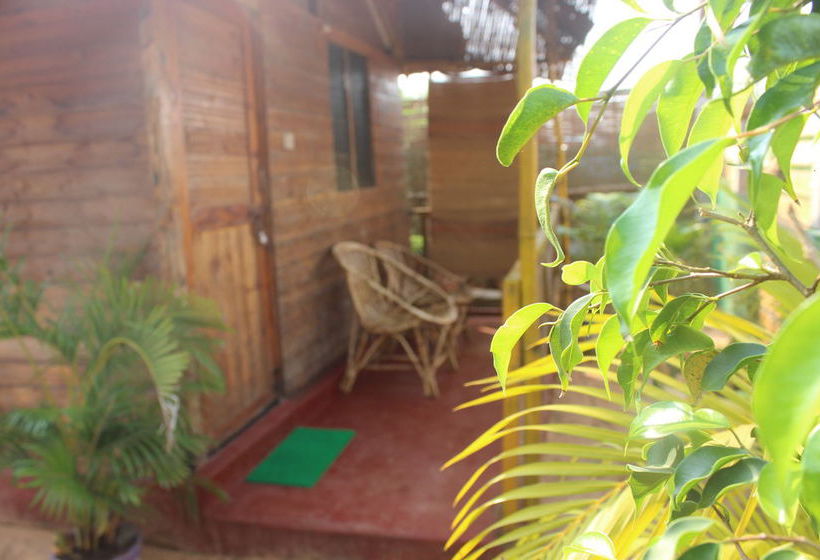 Hotel Tivai Beach Cottages 11
