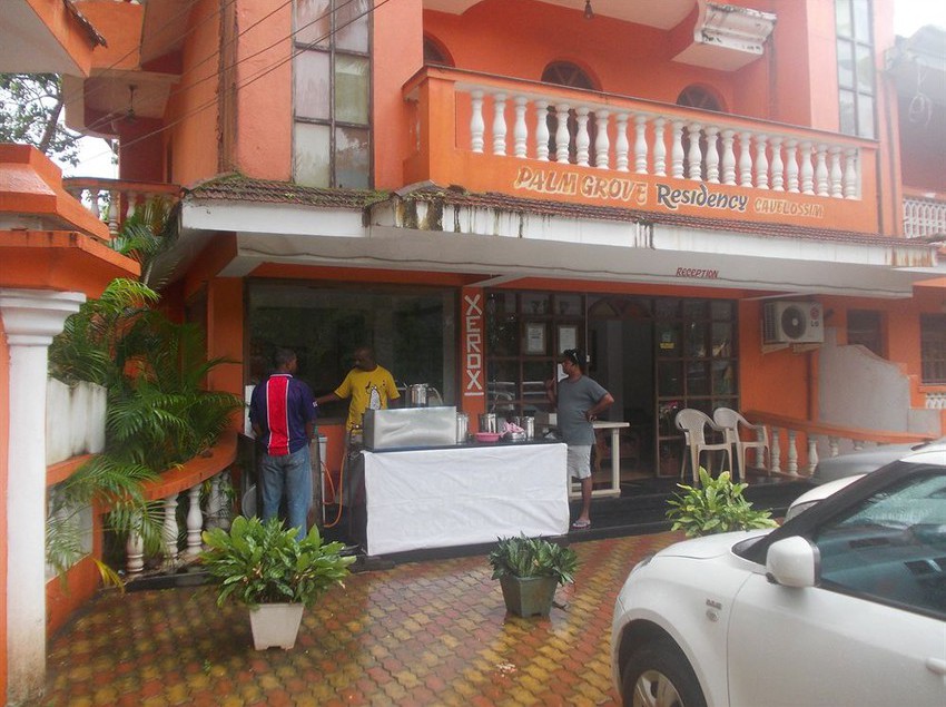 Hotel Palmgrove Residency 2