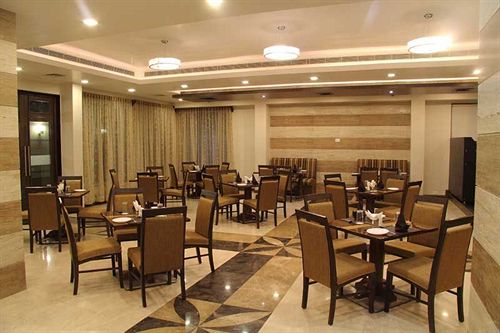 Hotel Amantra Comfort 3