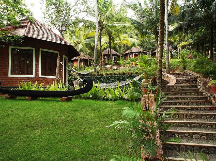 Resort Manaltheeram Ayurveda Beach Village 11