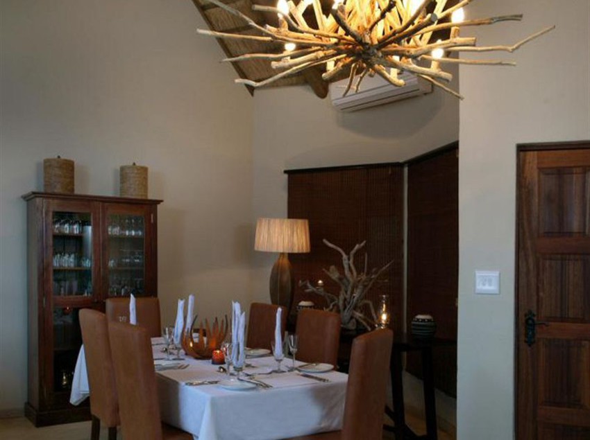 Impodimo Game Lodge 19