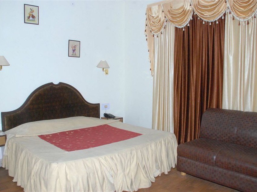 Hotel Apple Green Resorts 2