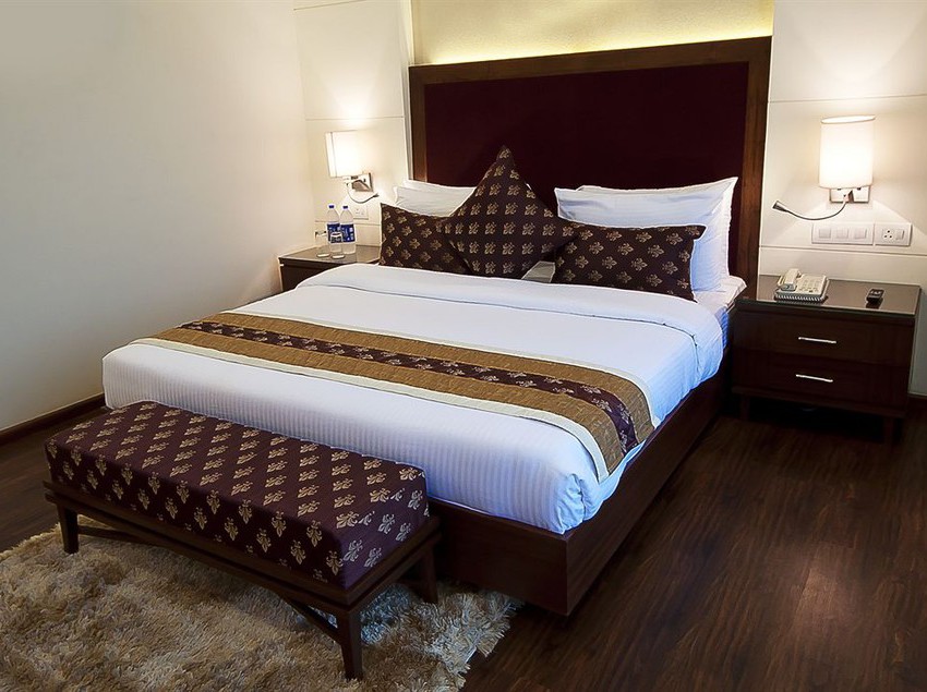 The Golden Palms Hotel & Spa 12