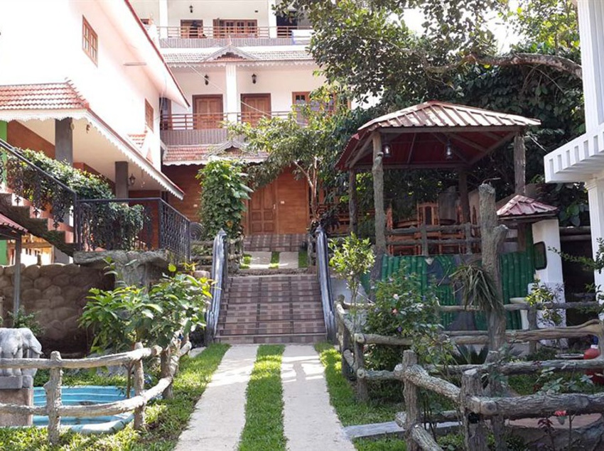 Hotel Periyar Nest Resort Thekkady