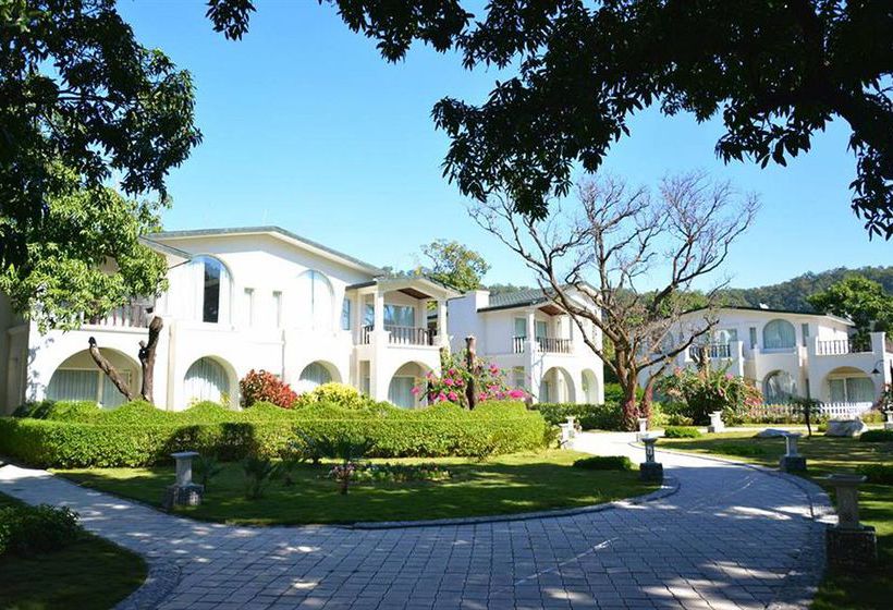 The Hridayesh Wilderness Resort 13