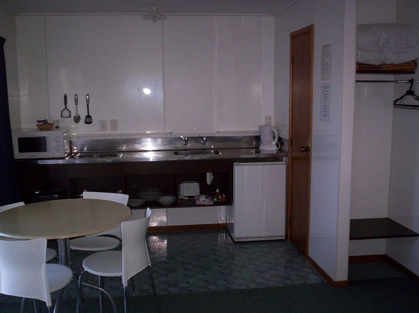 Motel Broadway Motor Inn 2