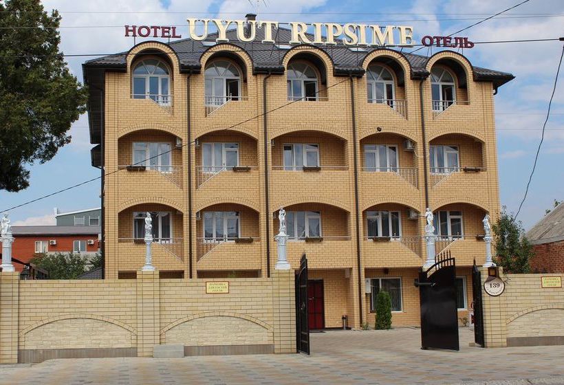 Hotel Uyut Ripsime 13