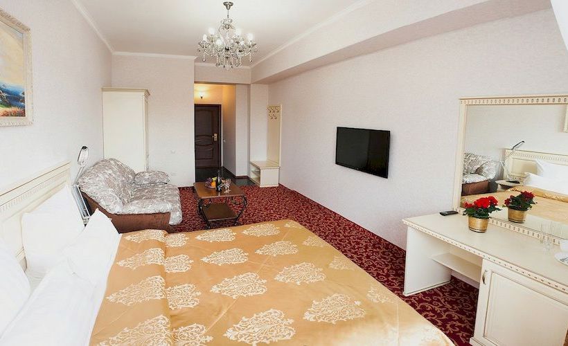 Hotel Uyut Ripsime 16