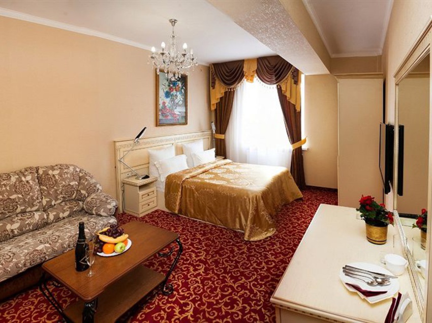 Hotel Uyut Ripsime 4