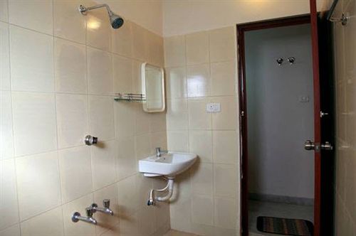 Hotel Avnb Towers 15