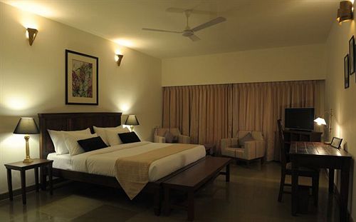 Hotel Ambatty Greens Resort 10