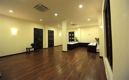 Hotel Ambatty Greens Resort 8