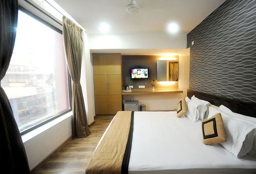 Hotel Lee International 15