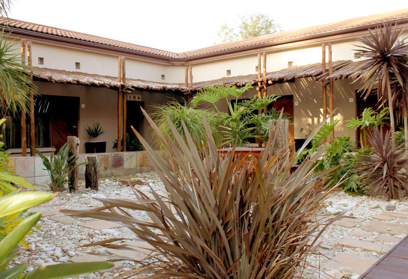 Ibhayi Guest Lodge 19