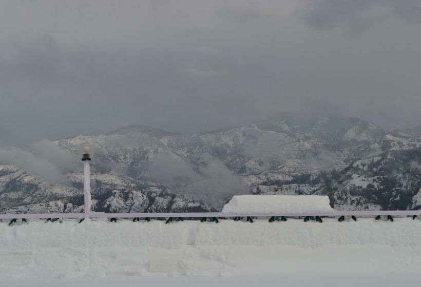 Hotel Galleu Hill Resort 12