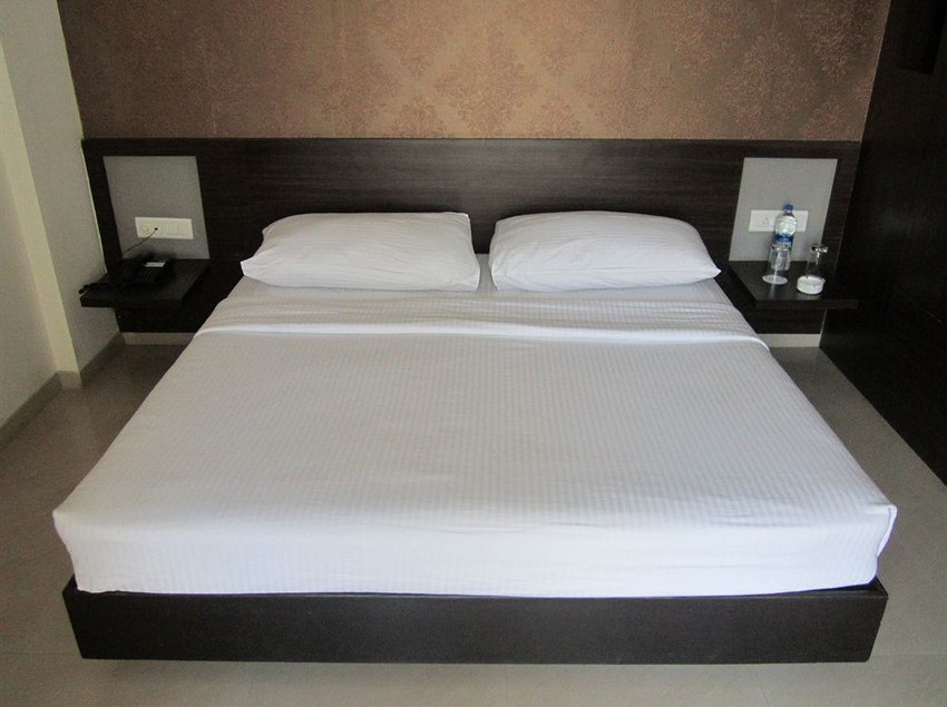 Hotel Pallavi Avida 15