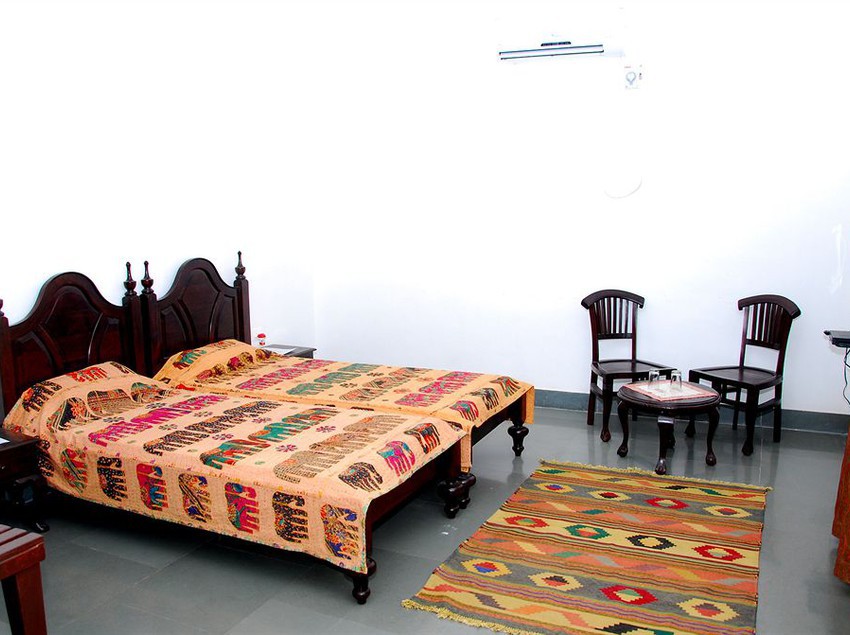 Hotel Chandra Hill Resort 7